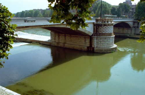 ガルバルジ橋(Ponte Gaｒiibadi)