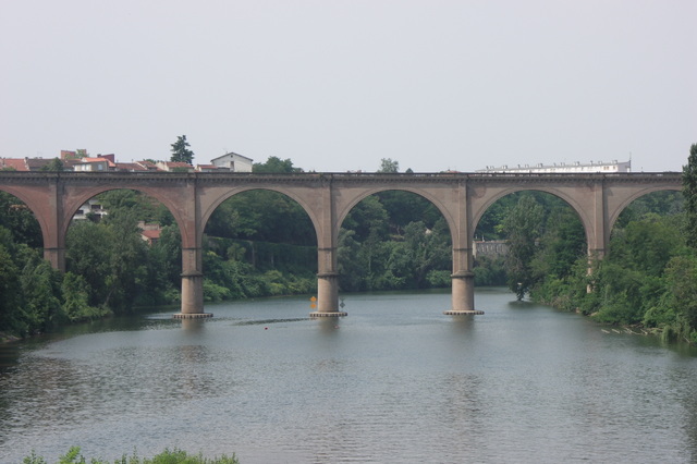 鉄道橋