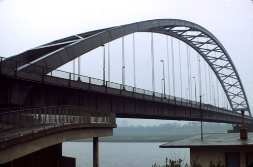 デュイスブルグ・ラインハウゼン橋