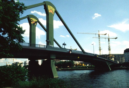 フリョサー橋(Floesser Br)